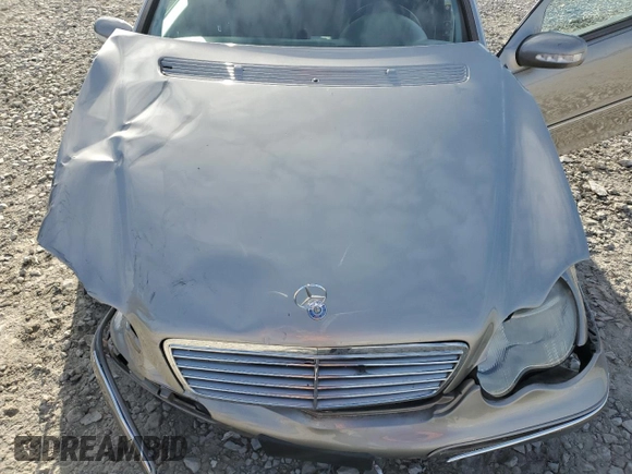 2003 Mercedes-Benz C 240 z VIN WDBRF81J93F439211, wystawiony jako Copart lot #79460514 z przebiegiem 116 596 mil mil oraz Szkoda całkowita • Salvage title. Historia ofert i sprzedaży dostępna na DreamBid. Obrazek 13.