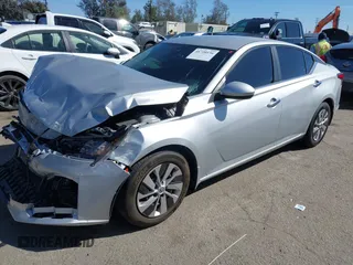 2023 Nissan Altima S with VIN 1N4BL4BV8PN409348, listed as a IAAI auction lot 41720136 with 14,096 mi miles and . Bid and sale history available at DreamBid. Image 17.