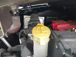 2018 Jeep Renegade Limited z VIN ZACCJBDB4JPH11505, wystawiony jako IAAI lot #41749500 z przebiegiem 75 494 mil mil oraz . Historia ofert i sprzedaży dostępna na DreamBid. Obrazek 10.