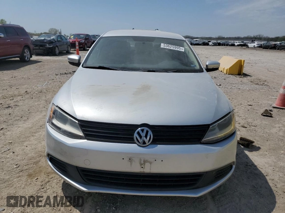 2014 Volkswagen Jetta Sedan SE with VIN 3VWD17AJ3EM284708, listed as a Copart auction lot 53625995 with 124,672 mi miles and Clean Title. Bid and sale history available at carsss.com. Image 5.