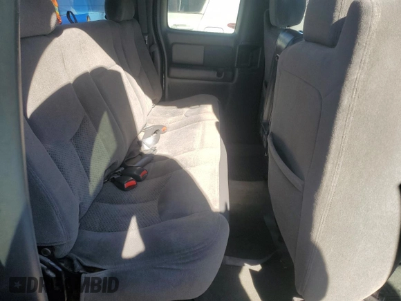 2004 Chevrolet Silverado 1500 LS with VIN 2GCEK19T641183546, listed as a Copart auction lot 44047325 with 163,510 mi miles and Salvage Title. Bid and sale history available at carsss.com. Image 10.