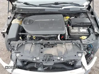 2015 Chrysler 200 S with VIN 1C3CCCBG9FN516065, listed as a IAAI auction lot 41921668 with 162,801 mi miles. Bid and sale history available at carsss.com. Image 10.