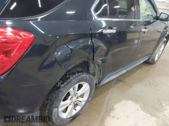 2011 Chevrolet Equinox LT w/2LT with VIN 2CNALPEC9B6329633, listed as a IAAI auction lot 42032142 with 160,069 mi miles. Bid and sale history available at carsss.com. Image 6.
