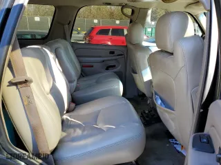 2005 Chevrolet Tahoe Z71 with VIN 1GNEK13T45R153826, listed as a Copart auction lot 87712455 with 244,533 mi miles and Salvage Title. Bid and sale history available at carsss.com. Image 11.