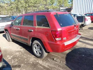 2006 Jeep Grand Cherokee Laredo with VIN 1J4GS48K76C263223, listed as a IAAI auction lot 41726919 with 934,888 mi miles. Bid and sale history available at carsss.com. Image 3.