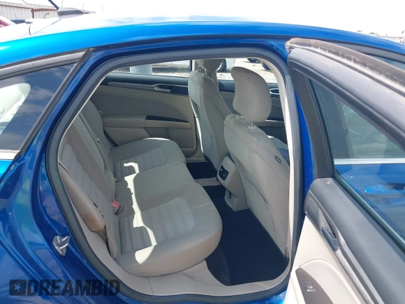 2017 Ford Fusion SE with VIN 3FA6P0H7XHR219184, listed as a IAAI auction lot 42469809 with 45,499 mi miles and . Bid and sale history available at DreamBid. Image 8.