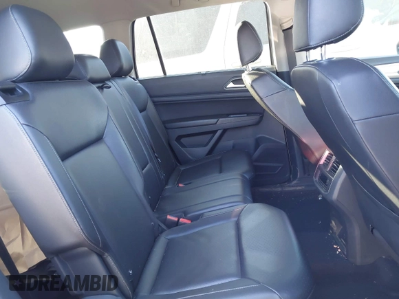 2018 Volkswagen Atlas SE with VIN 1V2CP2CA6JC595850, listed as a IAAI auction lot 41344485 with 86,469 mi miles and . Bid and sale history available at DreamBid. Image 8.