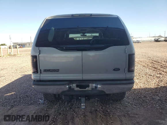 2005 Ford Excursion Special Serv with VIN 1FMNU40L65EB83177, listed as a Copart auction lot 54271885 with 147,145 mi miles and Salvage Title. Bid and sale history available at DreamBid. Image 6.