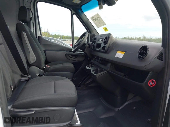 2024 Mercedes-Benz Sprinter Cargo with VIN W1Y4KBHY4RT175862, listed as a IAAI auction lot 41347055 with 21,566 mi miles and . Bid and sale history available at carsss.com. Image 5.