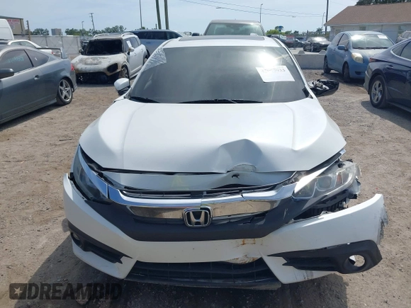 2018 Honda Civic EX-T z VIN 19XFC1F3XJE004123, wystawiony jako IAAI lot #42090933 z przebiegiem 81 228 mil mil oraz . Historia ofert i sprzedaży dostępna na DreamBid. Obrazek 12.