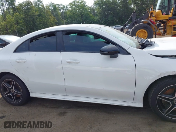 2020 Mercedes-Benz CLA 250 with VIN W1K5J4HB1LN122685, listed as a IAAI auction lot 42435026 with 52,184 mi miles and . Bid and sale history available at DreamBid. Image 13.