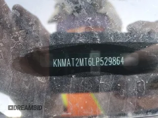 2020 Nissan Rogue SV z VIN KNMAT2MT6LP529864, wystawiony jako Copart lot #49717705 z przebiegiem 83 908 mil mil oraz Szkoda całkowita • Salvage title. Historia ofert i sprzedaży dostępna na DreamBid. Obrazek 15.