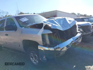 2013 Chevrolet Silverado 1500 LT with VIN 3GCPCSE08DG275451, listed as a IAAI auction lot 41587909 with 130,397 mi miles and . Bid and sale history available at DreamBid. Image 6.