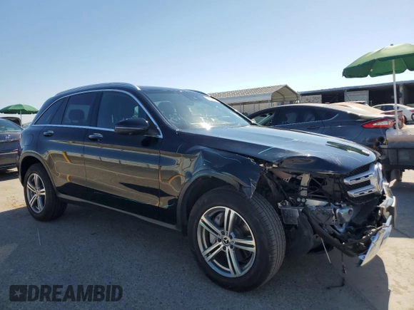 2022 Mercedes-Benz GLC 300 with VIN W1N0G8DB7NV399997, listed as a Copart auction lot 60511735 with 12,563 mi miles and Salvage title. Bid and sale history available at DreamBid. Image 4.