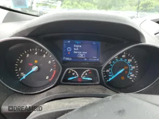 2013 Ford Escape SE z VIN 1FMCU9G9XDUC40645, wystawiony jako Copart lot #62681275 z przebiegiem 117 744 mil mil oraz Czysty tytuł • Clean title. Historia ofert i sprzedaży dostępna na DreamBid. Obrazek 9.