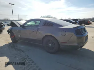 2013 Ford Mustang V6 with VIN 1ZVBP8AMXD5269052, listed as a Copart auction lot 87632855 with 0 mi miles and Salvage Title. Bid and sale history available at carsss.com. Image 2.