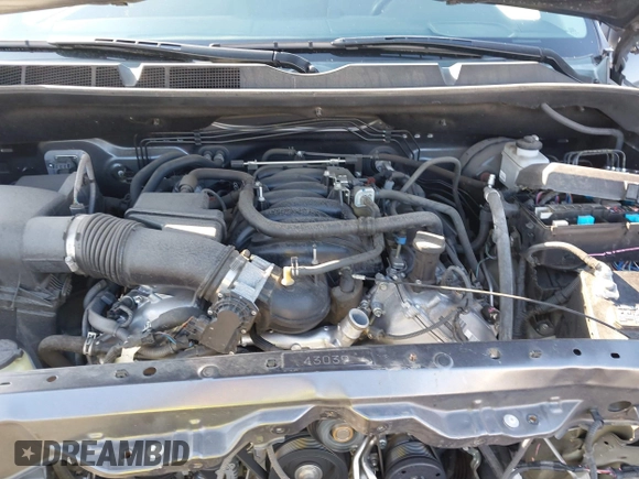 2019 Toyota Tundra 2WD SR with VIN 5TFRY5F17KX251217, listed as a IAAI auction lot 41433506 with 49,207 mi miles. Bid and sale history available at carsss.com. Image 10.