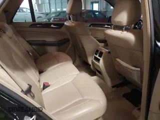 2014 Mercedes-Benz M 350 with VIN 4JGDA5HB5EA412462, listed as a IAAI auction lot 41328771 with 160,856 mi miles and . Bid and sale history available at carsss.com. Image 8.