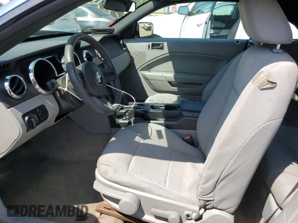 2007 Ford Mustang Deluxe with VIN 1ZVFT84NX75315534, listed as a Copart auction lot 56937315 with 142,609 mi miles and Salvage title. Bid and sale history available at DreamBid. Image 7.
