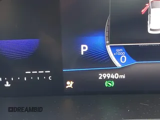 2024 Volkswagen Jetta Sport z VIN 3VWBM7BU0RM050426, wystawiony jako IAAI lot #42213683 z przebiegiem 29 940 mil mil oraz . Historia ofert i sprzedaży dostępna na DreamBid. Obrazek 15.