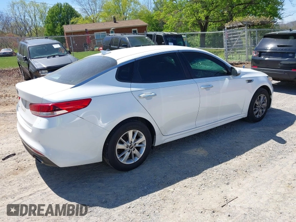 2016 Kia Optima LX z VIN 5XXGT4L3XGG080662, wystawiony jako IAAI lot #42048361 z przebiegiem 99 564 mil mil oraz . Historia ofert i sprzedaży dostępna na DreamBid. Obrazek 4.