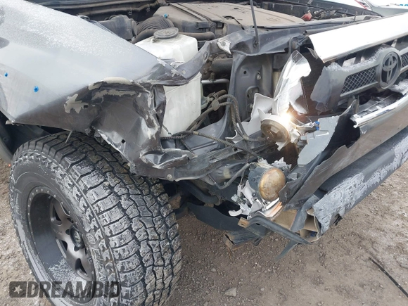 2015 Toyota Tacoma with VIN 3TMMU4FN0FM085444, listed as a IAAI auction lot 41388229 with 139,802 mi miles and . Bid and sale history available at DreamBid. Image 6.