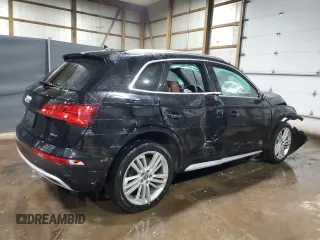 2020 Audi Q5 Premium Plus with VIN WA1BNAFY1L2070462, listed as a Copart auction lot 46862725 with 94,230 mi miles and Clean Title. Bid and sale history available at carsss.com. Image 3.