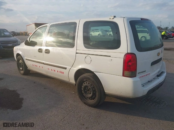 2008 Chevrolet Uplander LS Fleet with VIN 1GBDV13W48D104623, listed as a IAAI auction lot 40754745 with NaN miles. Bid and sale history available at carsss.com. Image 3.