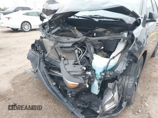 2020 Chevrolet Equinox LS with VIN 3GNAXHEV7LS614583, listed as a IAAI auction lot 41559289 with 75,596 mi miles. Bid and sale history available at carsss.com. Image 6.
