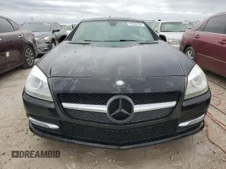 2014 Mercedes-Benz SLK-Class SLK 250 with VIN WDDPK4HA7EF084583, listed as a Copart auction lot 75700784 with 0 mi miles and Non Repairable. Bid and sale history available at carsss.com. Image 5.