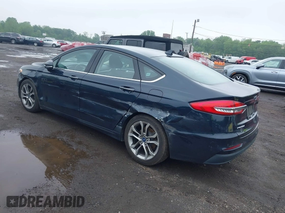 2020 Ford Fusion SEL z VIN 3FA6P0CD9LR183400, wystawiony jako IAAI lot #42271491 z przebiegiem 52 020 mil mil oraz . Historia ofert i sprzedaży dostępna na DreamBid. Obrazek 3.