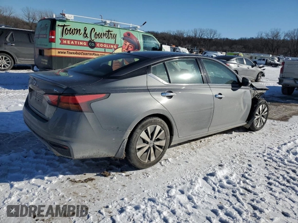 2019 Nissan Altima SL with VIN 1N4BL4EV4KC245743, listed as a Copart auction lot 45408385 with 67,765 mi miles and Salvage Title. Bid and sale history available at DreamBid. Image 3.