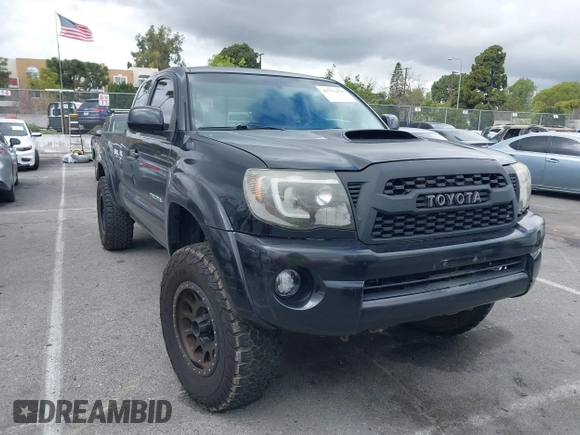 2006 Toyota Tacoma PreRunner with VIN 5TETU62N66Z183944, listed as a IAAI auction lot 41771470 with 149,414 mi miles and . Bid and sale history available at DreamBid. Image 1.