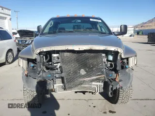 2003 Dodge Ram 2500 ST with VIN 3D7KU28C53G830759, listed as a Copart auction lot 43910005 with 283,955 mi miles and Salvage Title. Bid and sale history available at carsss.com. Image 5.