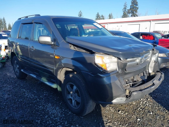 2008 Honda Pilot EX-L with VIN 5FNYF18738B026307, listed as a IAAI auction lot 41435086 with 197,695 mi miles. Bid and sale history available at carsss.com. Image 1.