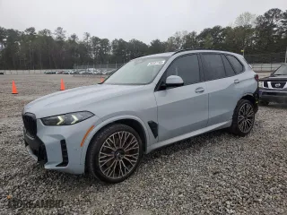 2024 BMW X5 xDrive40i with VIN 5UX23EU03R9V82643, listed as a Copart auction lot 50187785 with 5,918 mi miles and Salvage Title. Bid and sale history available at carsss.com. Image 1.