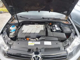 2012 Volkswagen Golf TDI z VIN WVWNM7AJ8CW139028, wystawiony jako IAAI lot #42421116 z przebiegiem 60 776 mil mil oraz . Historia ofert i sprzedaży dostępna na DreamBid. Obrazek 10.