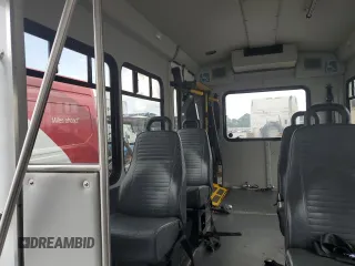 2017 Ford Transit z VIN 1FDES6PM1HKA09460, wystawiony jako Copart lot #62768515 z przebiegiem 197 033 mil mil oraz Czysty tytuł • Clean title. Historia ofert i sprzedaży dostępna na DreamBid. Obrazek 10.