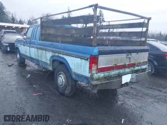 1985 Ford F-250 with VIN 1FTHX2515FKA21239, listed as a IAAI auction lot 41296249 with 39,167 mi miles and . Bid and sale history available at DreamBid. Image 3.
