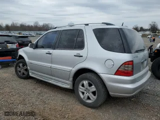2005 Mercedes-Benz M-Class 3.7L with VIN 4JGAB57E25A538743, listed as a Copart auction lot 51050965 with 130,204 mi miles and Salvage Title. Bid and sale history available at carsss.com. Image 2.