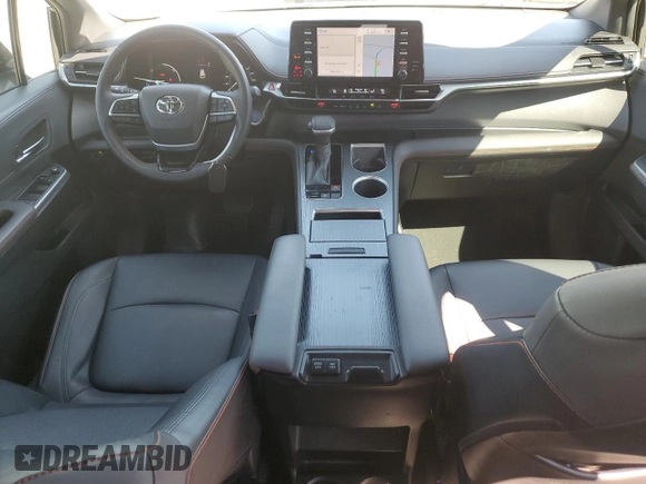 2021 Toyota Sienna XSE with VIN 5TDXRKEC1MS044966, listed as a Copart auction lot 48853605 with 41,720 mi miles and Salvage Title. Bid and sale history available at DreamBid. Image 8.