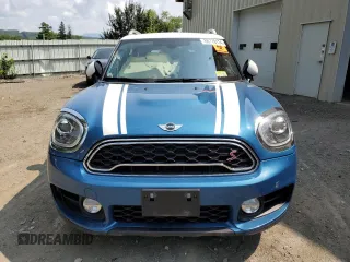 2017 MINI Countryman Cooper S with VIN WMZYT5C37H3B67384, listed as a Copart auction lot 66779114 with 0 mi miles and Salvage Title. Bid and sale history available at carsss.com. Image 5.