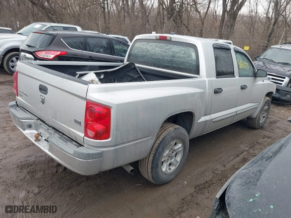 2005 Dodge Dakota Laramie with VIN 1D7HE58N05S244878, listed as a IAAI auction lot 41662513 with 171,323 mi miles. Bid and sale history available at carsss.com. Image 4.