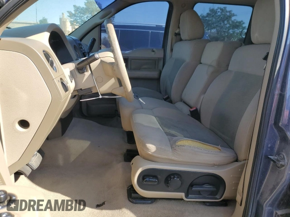 2004 Ford F-150 XLT с VIN 1FTPW12524KD40191, выставлен на аукционе Copart как лот 63280245 с пробегом Не указан миль и Списание • Salvage title. История ставок и продаж доступна на DreamBid. Изображение 7.