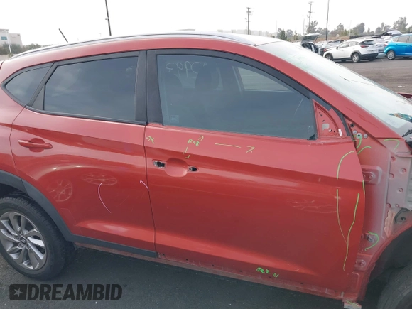 2016 Hyundai Tucson Sport with VIN KM8J33A20GU154428, listed as a IAAI auction lot 41722993 with 76,091 mi miles. Bid and sale history available at carsss.com. Image 14.