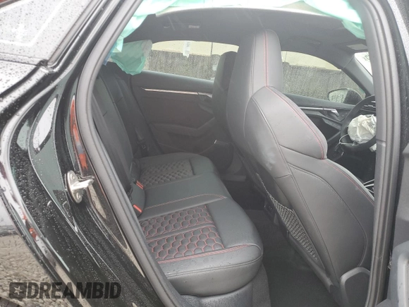 2024 Audi RS 3 z VIN WUAG4DGYXRA909721, wystawiony jako Copart lot #89262995 z przebiegiem 2235 mil mil oraz Szkody całkowita. Historia ofert i sprzedaży dostępna na DreamBid. Obrazek 11.