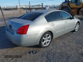 2005 Nissan Maxima 3.5 SL with VIN 1N4BA41E45C850099, listed as a IAAI auction lot 41175555 with 188,136 mi miles. Bid and sale history available at carsss.com. Image 4.