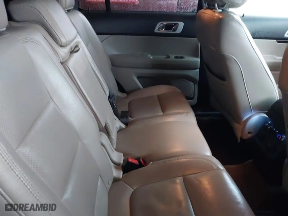 2011 Ford Explorer Limited with VIN 1FMHK8F84BGA30603, listed as a IAAI auction lot 41985168 with 290,035 mi miles. Bid and sale history available at carsss.com. Image 8.