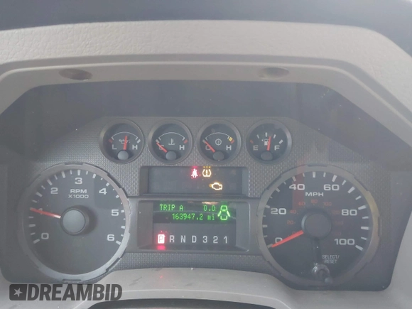 2008 Ford Super Duty F-250 SRW XL with VIN 1FTSW21508EC67716, listed as a IAAI auction lot 41293935 with 163,947 mi miles. Bid and sale history available at carsss.com. Image 7.