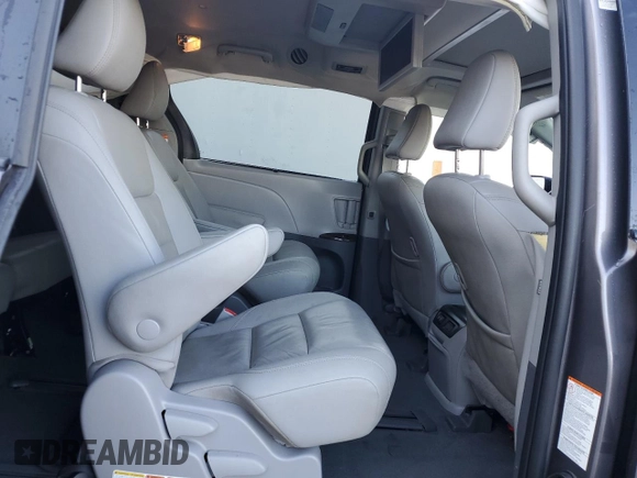 2020 Toyota Sienna XLE с VIN 5TDDZ3DC0LS243029, выставлен на аукционе Copart как лот 50818735 с пробегом 84 182 миль миль и Списание • Salvage title. История ставок и продаж доступна на DreamBid. Изображение 11.